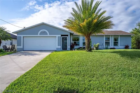 3003 26th St SW, Lehigh Acres, FL 33976