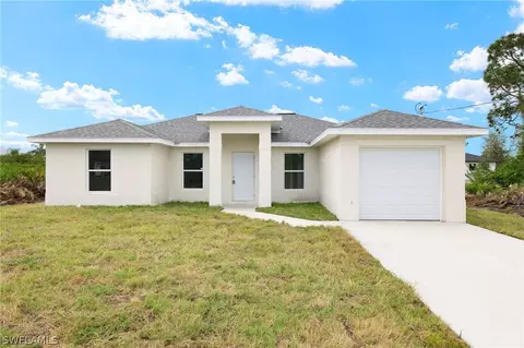 2605 9th St SW, Lehigh Acres, FL 33976