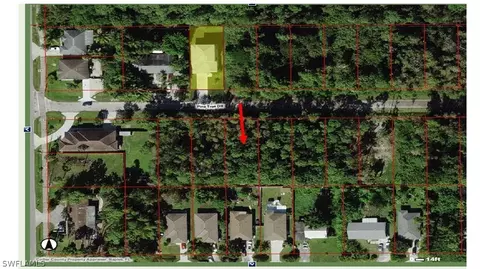 Pine Tree Drive, Naples, FL 34112 photo 3