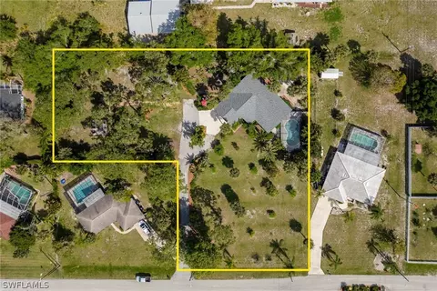 13718 River Forest Dr, Fort Myers, FL 33905