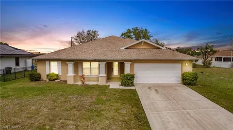 2225 NE 15th Ter, Cape Coral, FL 33909