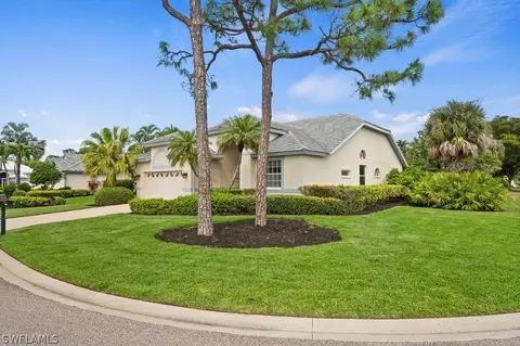 25130 Bay Cedar Dr, Bonita Springs, FL 34134