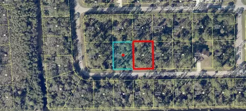 919 Alcalde St E, Lehigh Acres, FL 33974