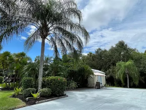 3017 Riverboat Landing, Labelle, FL 33935