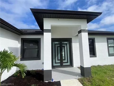 1710 Hibiscus Ave, Lehigh Acres, FL 33972
