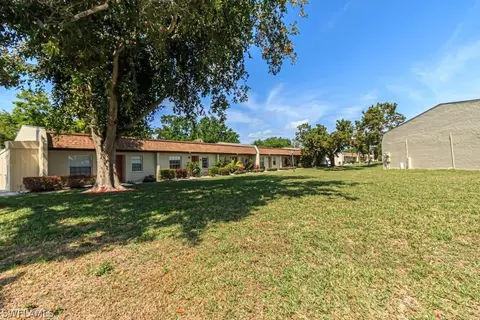 6300 S Pointe Blvd #447, Fort Myers, FL 33919
