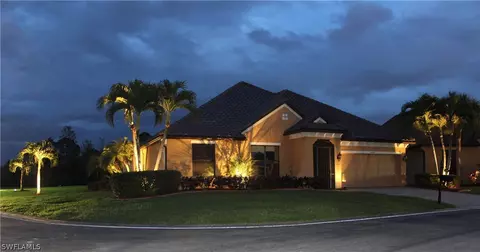 12242 Country Day Cir, Fort Myers, FL 33913