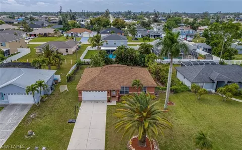 1502 SW 14th St, Cape Coral, FL 33991