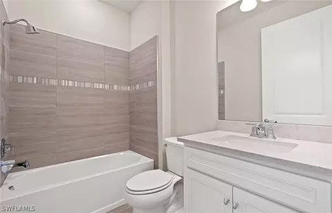 20411 Pebble Glen Dr, Estero, FL 33928 photo 16