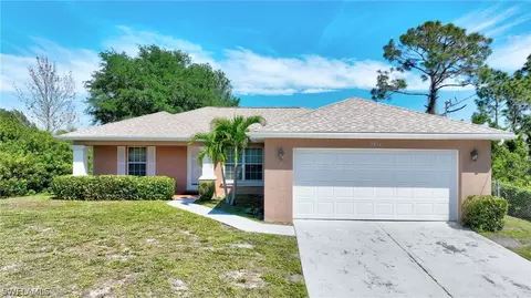 2814 14th St SW, Lehigh Acres, FL 33976
