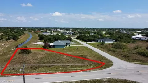 163 Milwaukee Blvd, Lehigh Acres, FL 33974