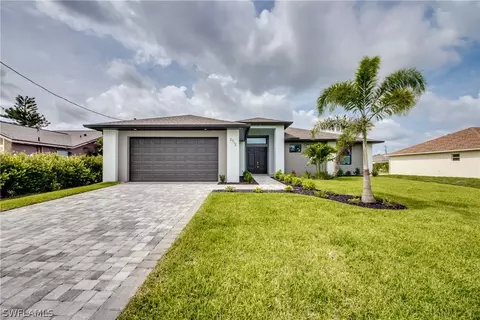 2712 SW 2nd Ln, Cape Coral, FL 33991