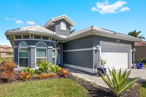 9686 Springlake Cir, Estero, FL 33928