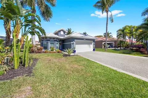 9686 Springlake Cir, Estero, FL 33928 photo 2