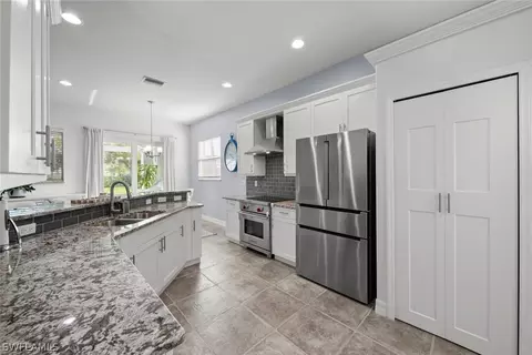 9686 Springlake Cir, Estero, FL 33928 photo 17