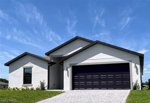 912 Admiral Bull Halsey Ave, Labelle, FL 33935