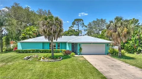 411 Glenn Ave, Lehigh Acres, FL 33972
