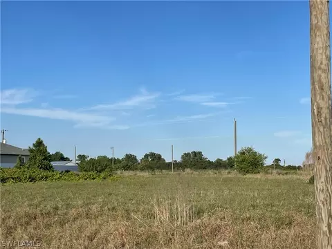 7006 Lotus Cir, Labelle, FL 33935 photo 3