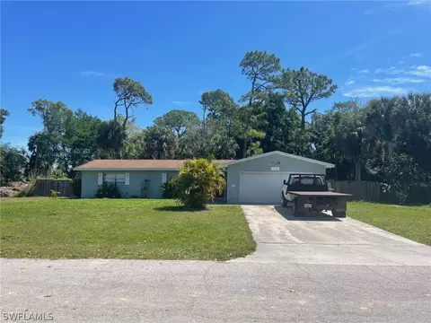 114 Lincoln Ave, Lehigh Acres, FL 33936
