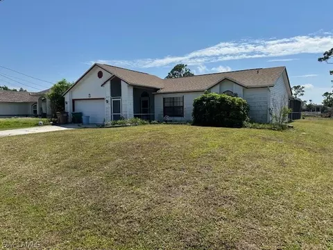 612 SW 4th Ter, Cape Coral, FL 33991