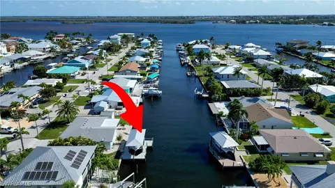 2757 Geary St, Matlacha, FL 33993