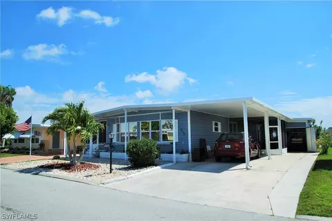 515 Hogan Dr, North Fort Myers, FL 33903