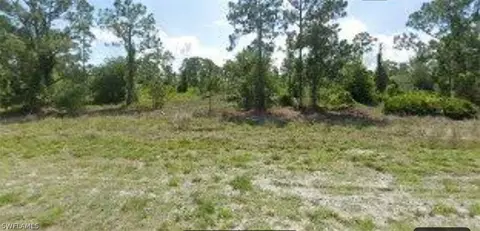 1019 Columbus Blvd S, Lehigh Acres, FL 33974