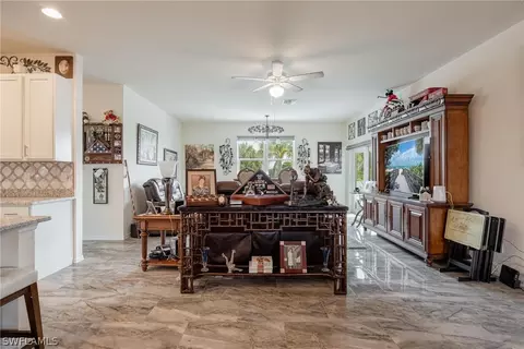 1073 E Bass Ct, Labelle, FL 33935 photo 8