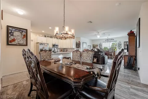 1073 E Bass Ct, Labelle, FL 33935 photo 11