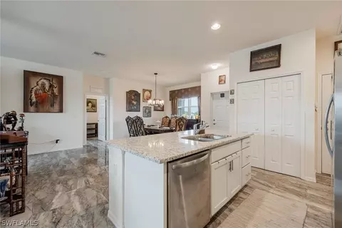 1073 E Bass Ct, Labelle, FL 33935 photo 15