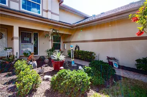 4157 Kirby Ln, Estero, FL 33928 photo 3