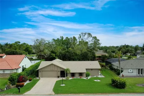 1208 Westfield Dr, Fort Myers, FL 33919