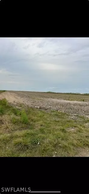 6400 1st Rd, Labelle, FL 33935