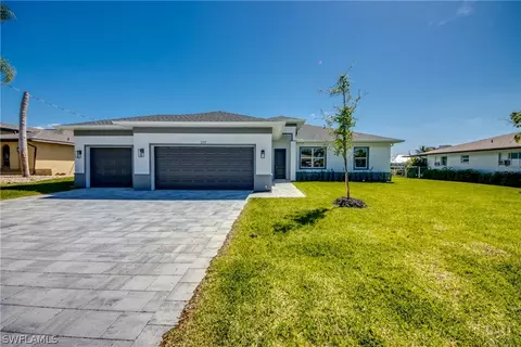219 SE 15th Ave, Cape Coral, FL 33990