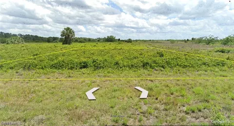 203 Whitehall Loop, Labelle, FL 33935