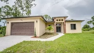 1057 Redbank Ave, Lehigh Acres, FL 33974