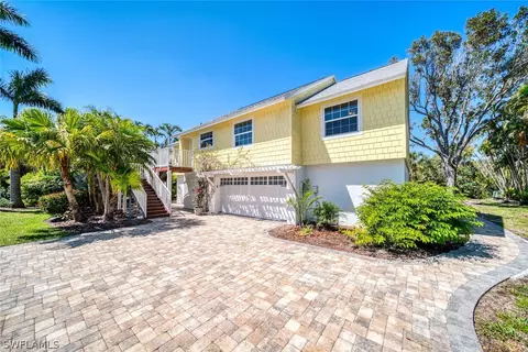 1376 Sand Castle Rd, Sanibel, FL 33957