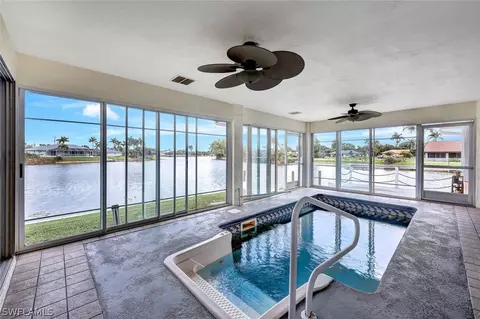 321 NE 20th Ct, Cape Coral, FL 33909