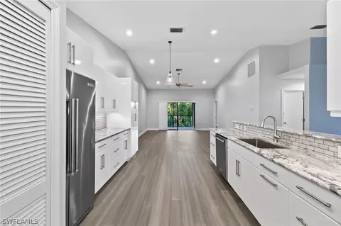 6743 Sea Isle Dr, Fort Myers, FL 33908