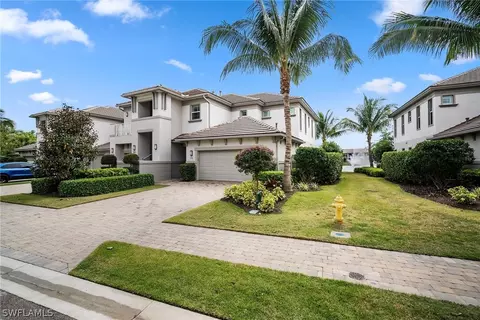 8008 Signature Club Cir #1-102, Naples, FL 34113