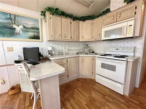 4590 Candlestick Ct E, Estero, FL 33928 photo 9
