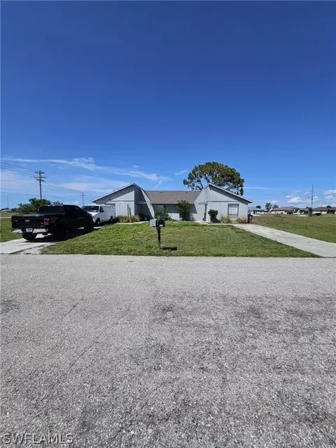 1619-1621 NE 16th Ter, Cape Coral, FL 33909