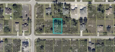 2616 40th St W, Lehigh Acres, FL 33971