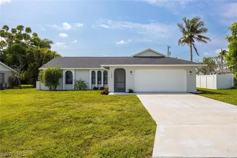 1404 SE 39th Ter, Cape Coral, FL 33904