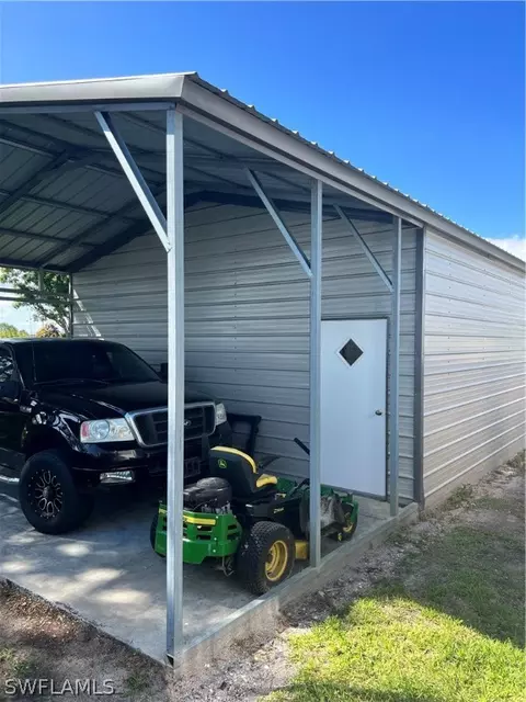 1346 E Park Ave, Moore Haven, FL 33471 photo 9