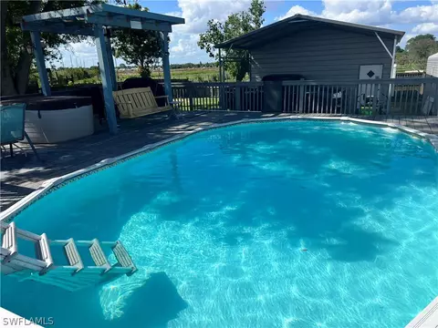 1346 E Park Ave, Moore Haven, FL 33471 photo 17