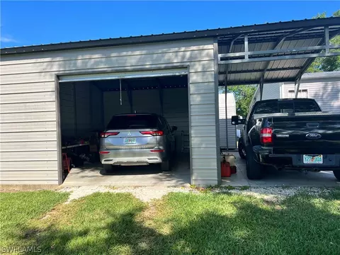 1346 E Park Ave, Moore Haven, FL 33471 photo 11