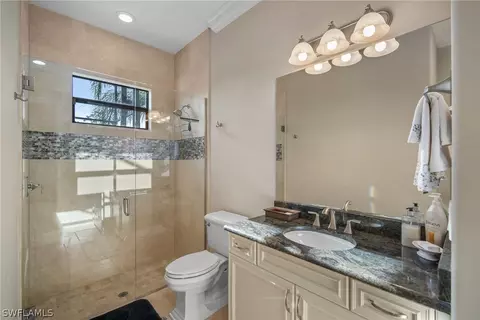 Bath - 7779 Classics Dr, Naples, FL 34113 photo 5 of 6