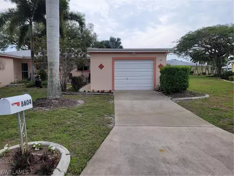 8604 Granada Ct, Fort Myers, FL 33907