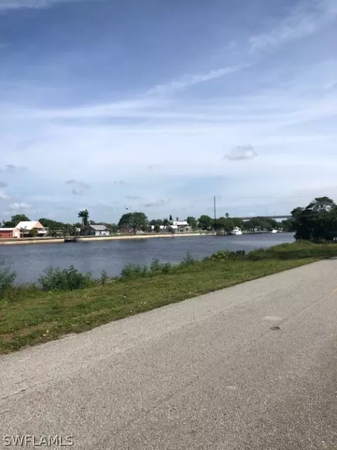 1429 River Rd, Moore Haven, FL 33471 photo 8